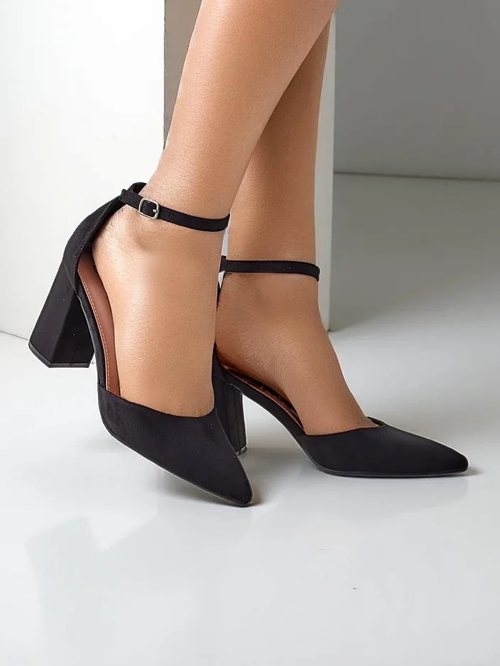 Royalfashion дамски помпи от еко велур Caldeno