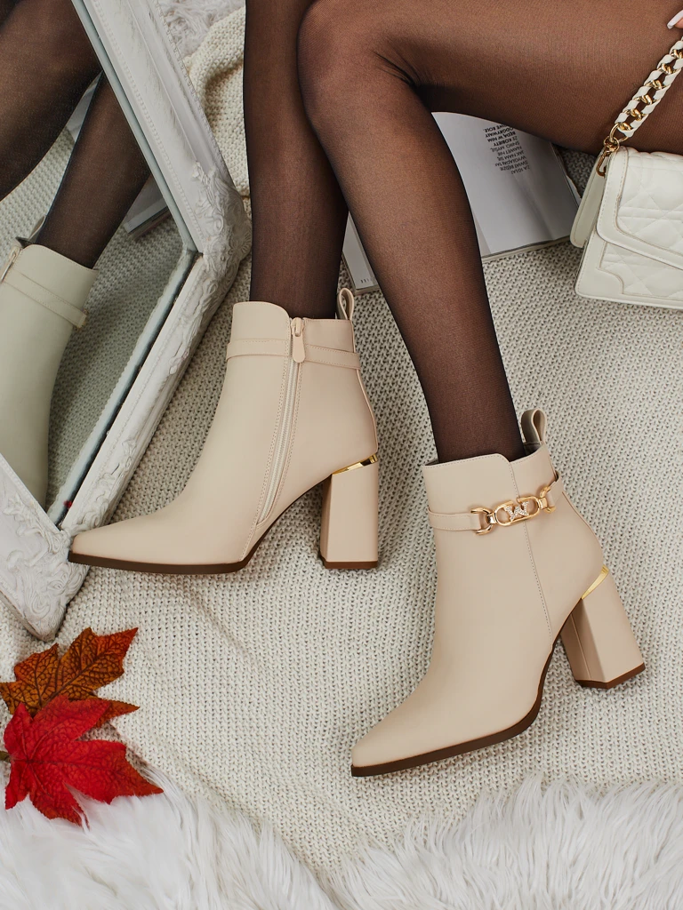 Дамски еко велурени боти на ток Ostirena