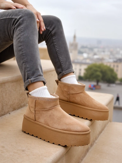 Royalfashion Дамски ботуши за сняг на платформа a'la Dagodo