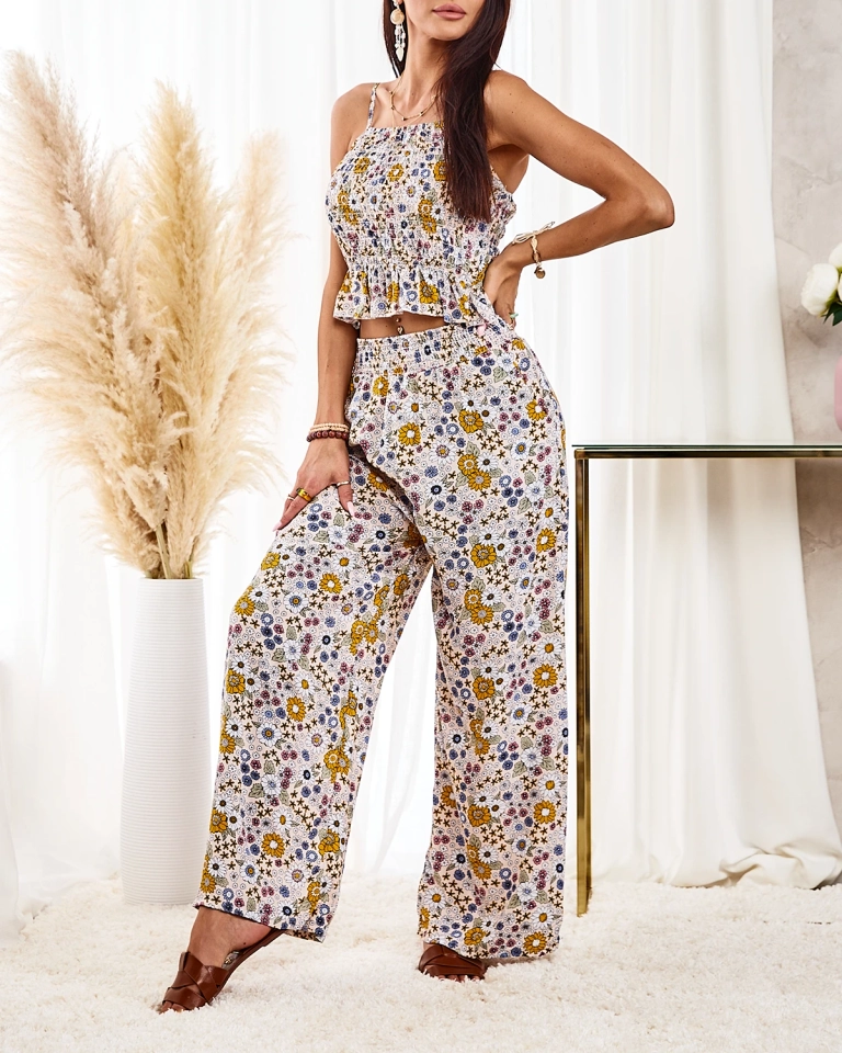 Royalfashion Дамски комплект с шарки в бежово