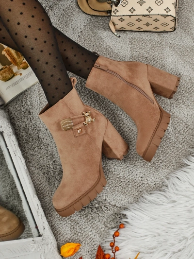 Дамски боти от еко велур на ток Bearr