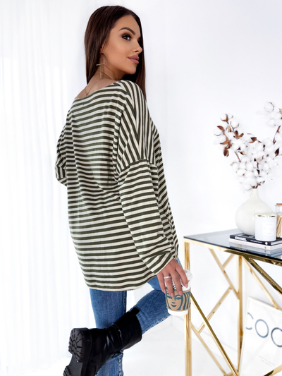 Royalfashion Дамска зелена раирана блуза с брокат