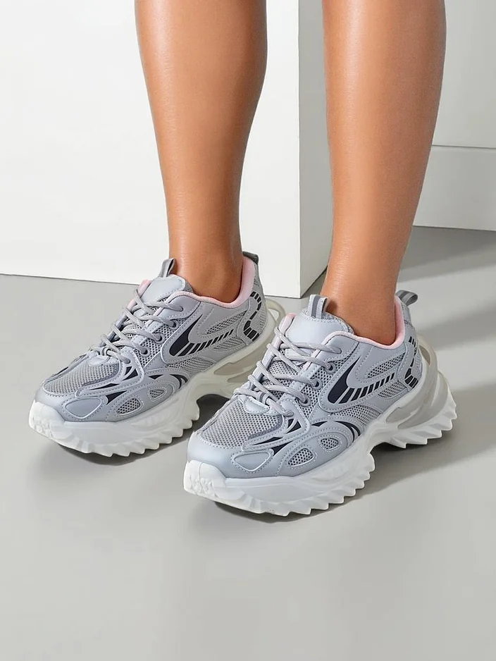 Спортни маратонки Royalfashion за жени на по-дебела подметка Annete