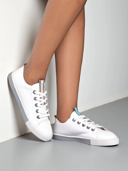 Royalfashion Дамски ажурни кецове Tareb