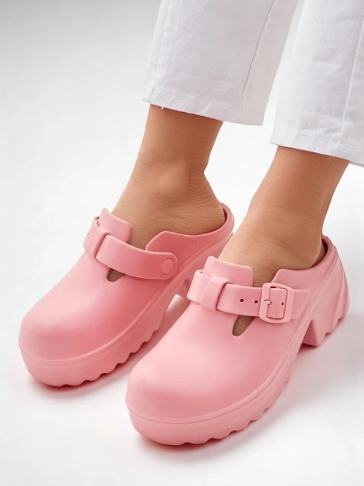 Royalfashion Дамски гумени сандали с токчета Voxones