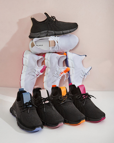 Czarno - różowe sportowe buty damskie Bommgi - Obuwie