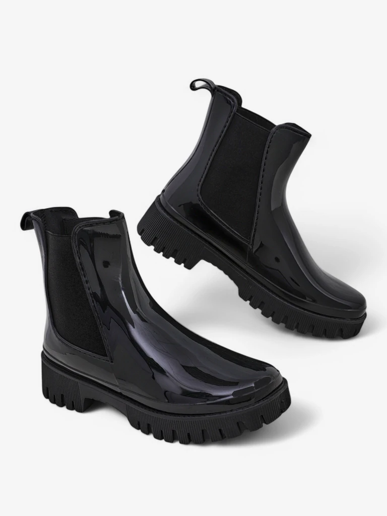 Royalfashion Лакирани дамски гуменки EriEri