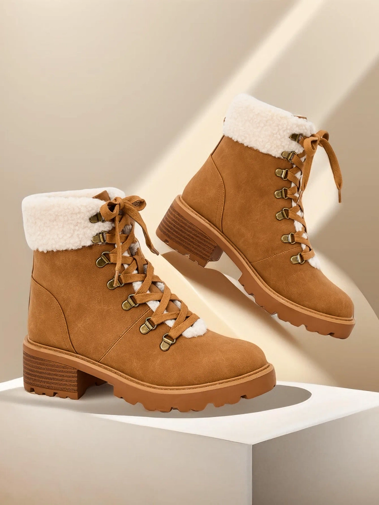 Дамски ботуши Trapper на Royalfashion Sawoli