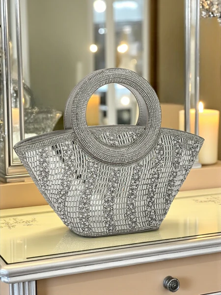 Малка дамска чанта с цирконии Sparkle Queen