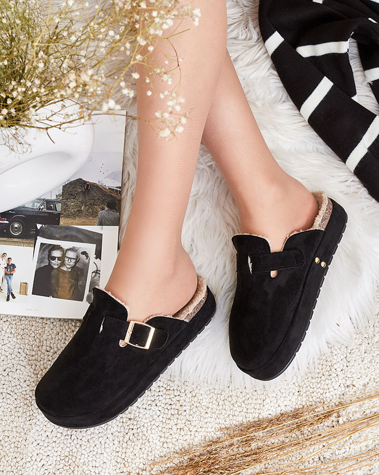 Royalfashion Дамски чехли с овча кожа и катарама Kajis