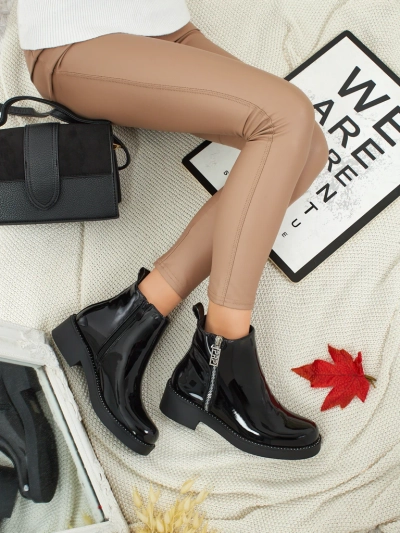 Дамски лакирани еко кожени боти Calvera