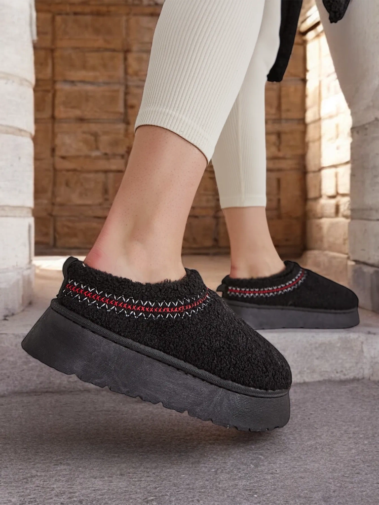 Дамски зимни ботуши Royalfashion a'la ботуши Esel