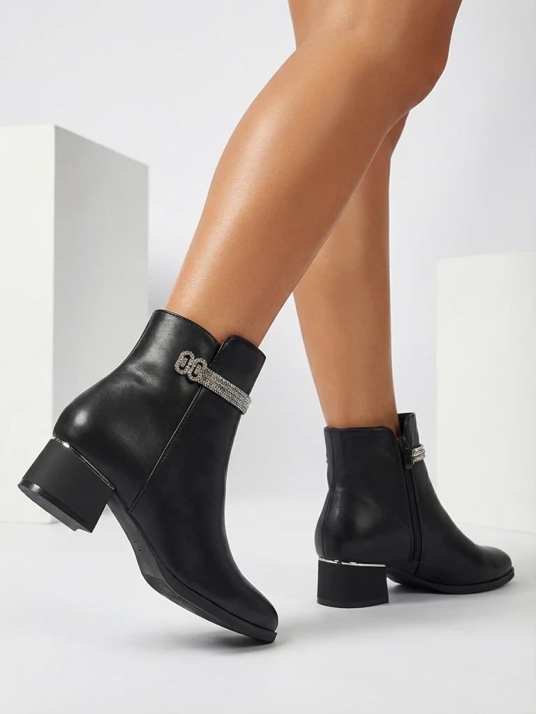 Дамски боти с цирконии Qurette