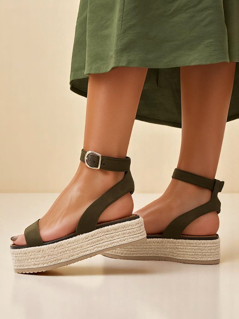 Royalfashion дамски платформи сандали Finna