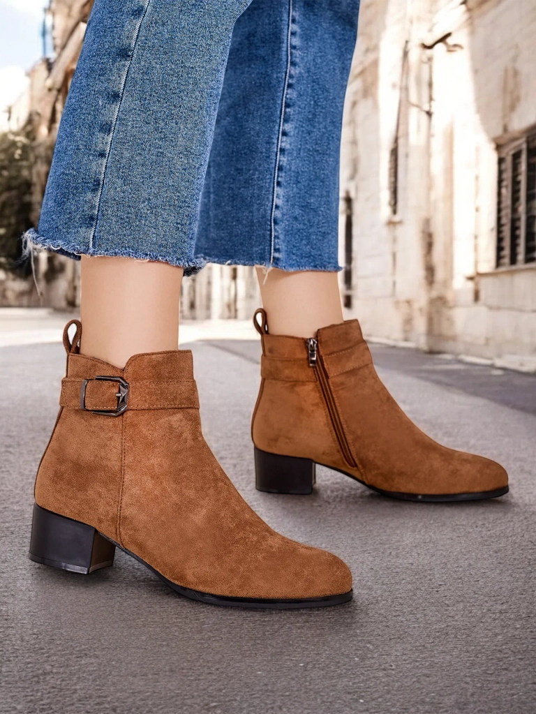 Дамски ботуши на Royalfashion Tomil