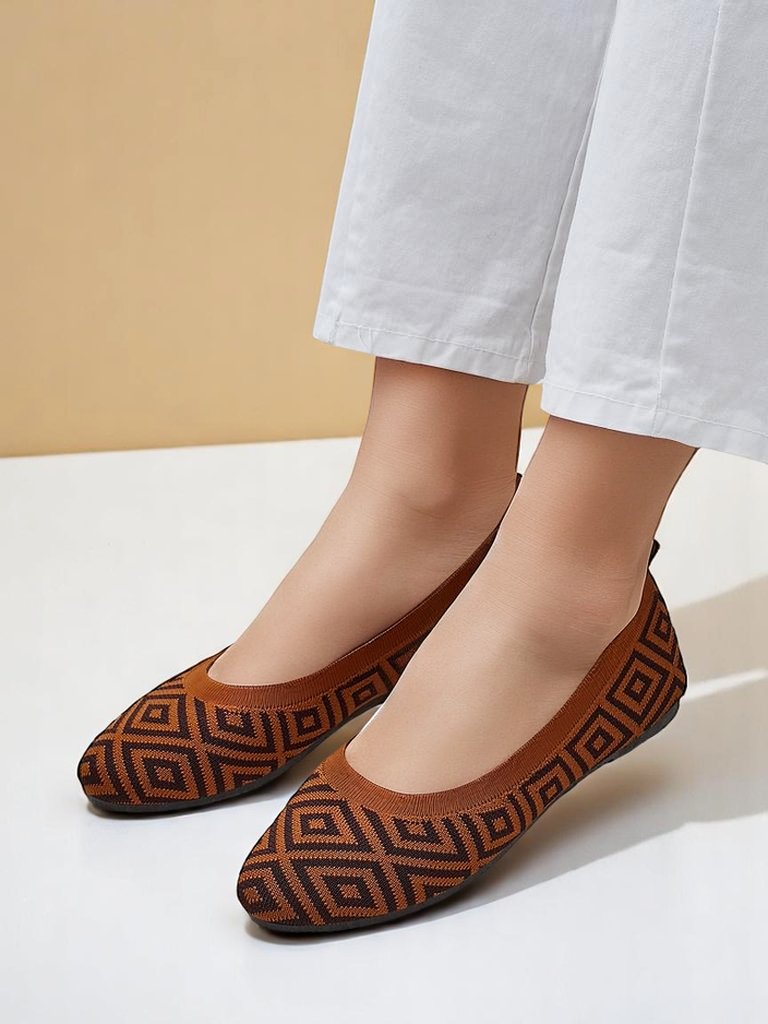 Royalfashion дамски платнени балеринки с геометричен принт Metric