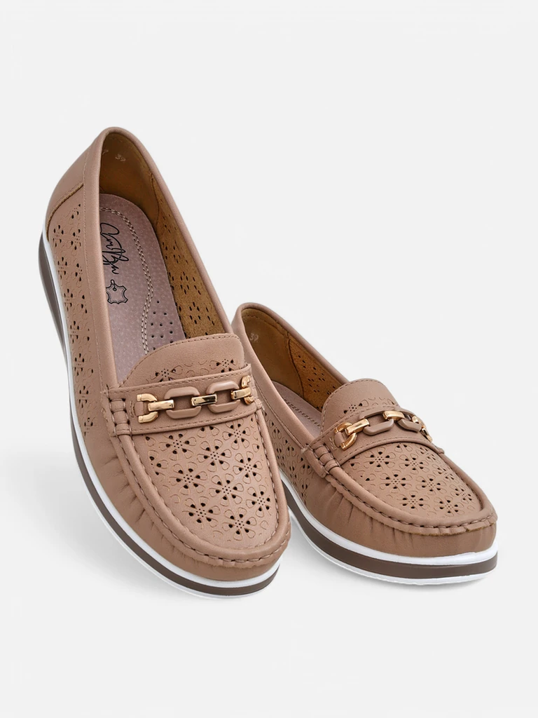 Royalfashion Женски перфорирани мокасини Cerro