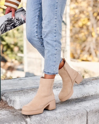 Royalfashion Дамски ботуши с токчета Tratta