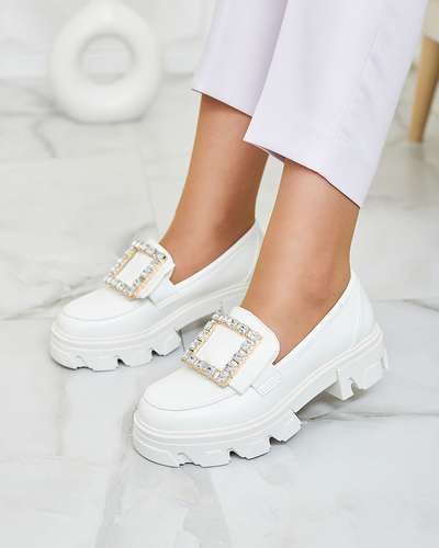 Royalfashion Бели мокасини с декорация на носа Alomease