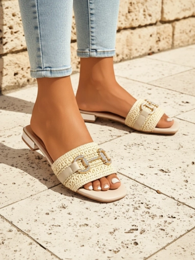 Royalfashion Дамски плетени чехли с декорация Aeterna