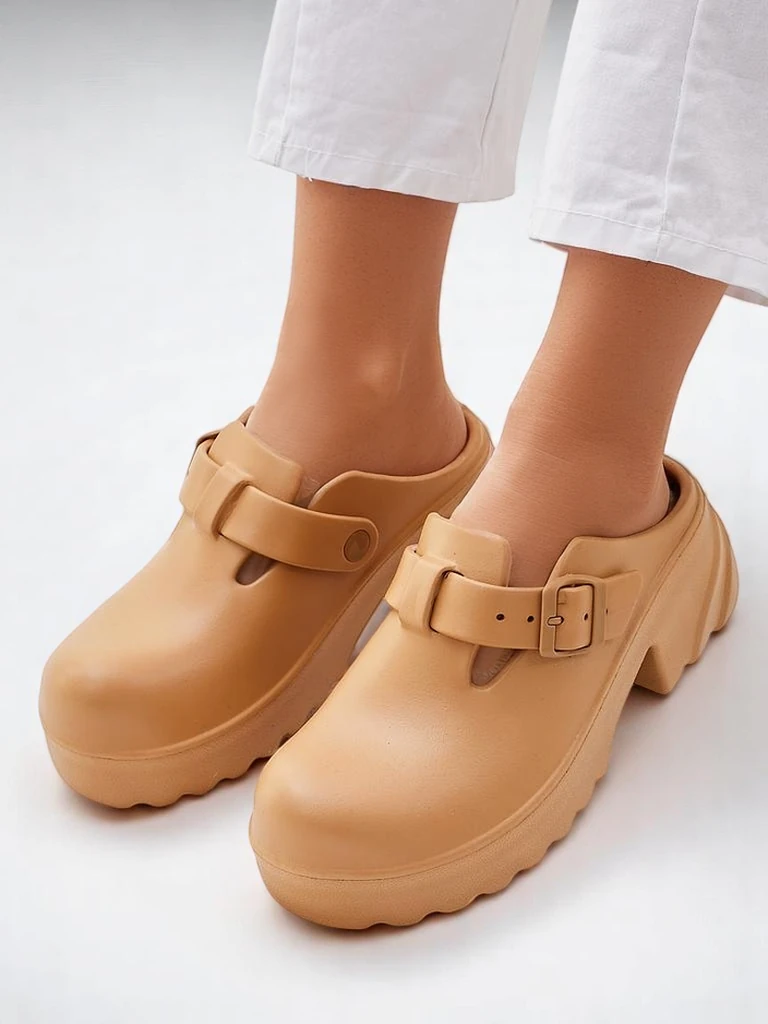 Royalfashion дамски сандали с гумен ток Voxones