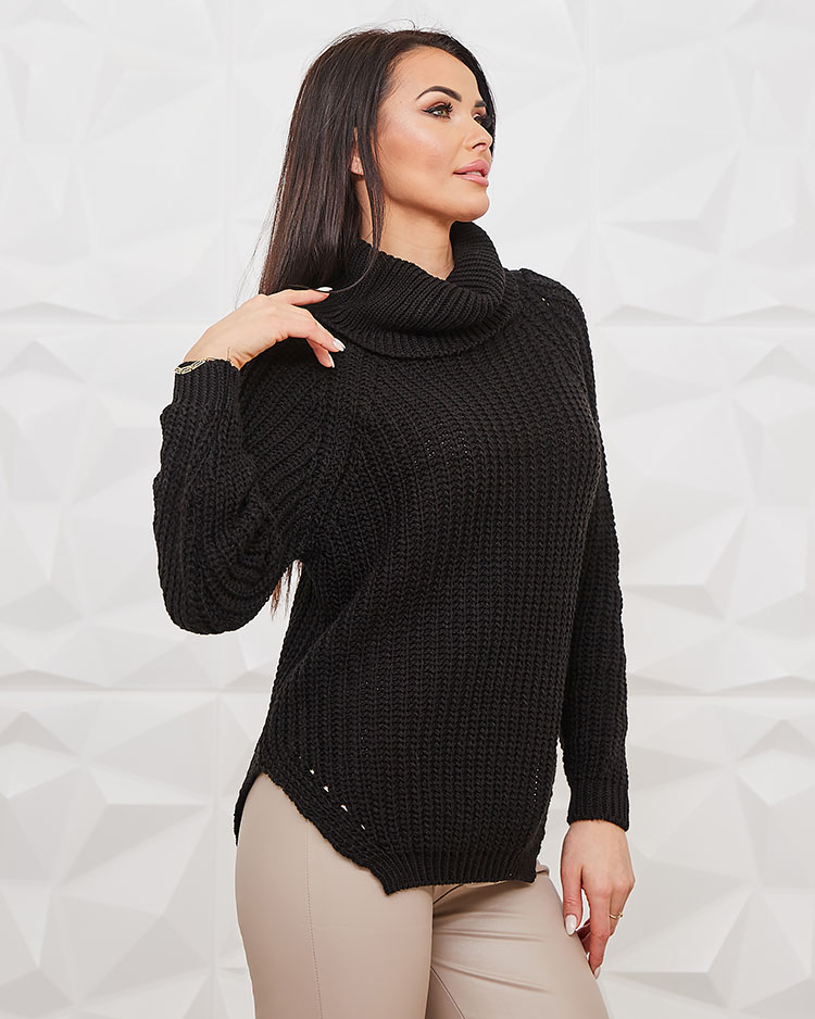 Royalfashion Черен дамски пуловер с ролка