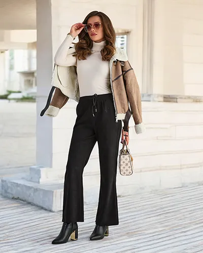 Royalfashion Черен дамски панталон от велур