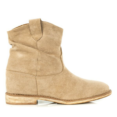 Каубойски ботуши на токчета в бежово Brunoki - Обувки