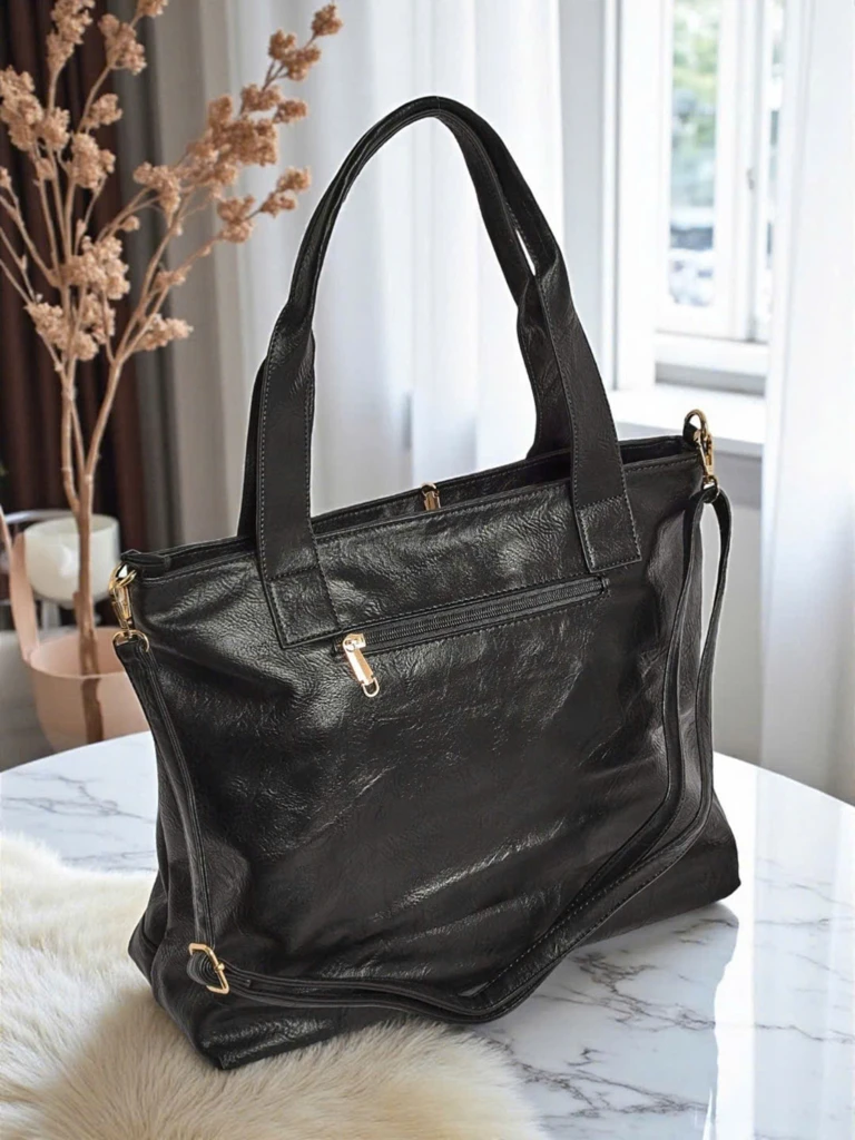 Дамска чанта от еко кожа Nerina – черен италиански шопър с цип