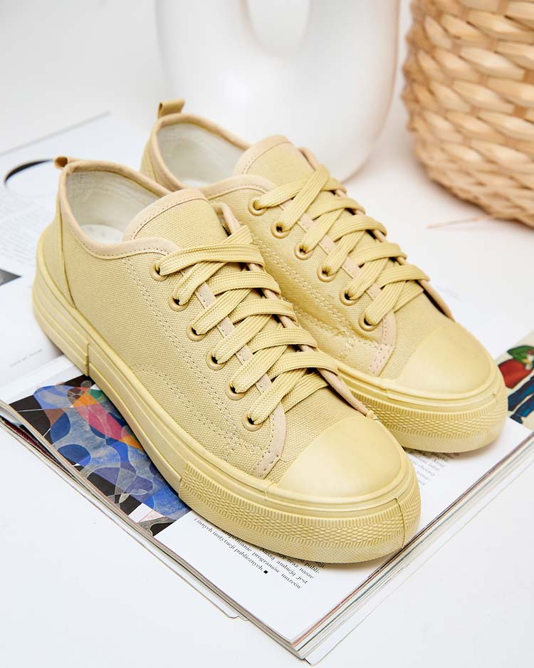 Royalfashion Дамски класически маратонки с връзки Seleas