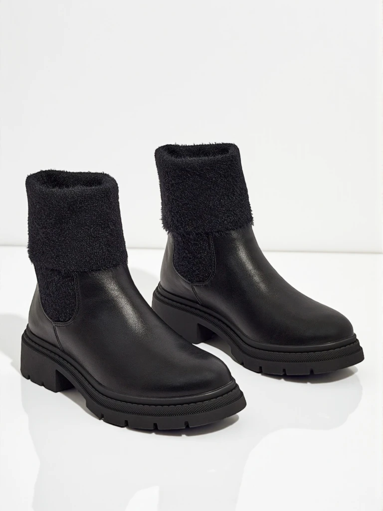 Дамски еко кожени боти с пух Kesy