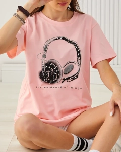 Светло розово