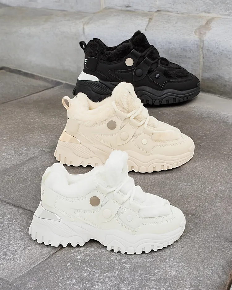 Дамски кецове с качулка на Royalfashion Poriomo