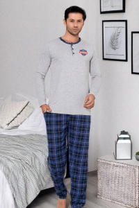 гълъбово сиво