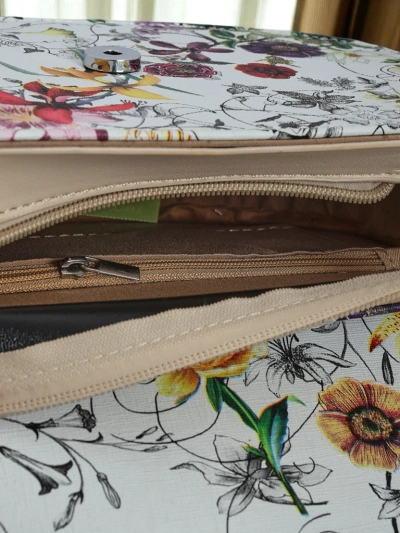 Royalfashion Малка дамска чанта от еко кожа с цветя Ori Elle