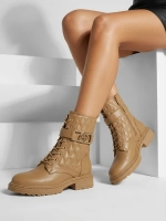 светлокафяв