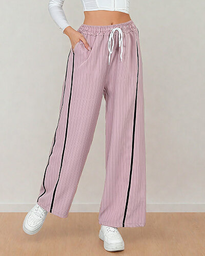 Royalfashion Дамски панталон от раиран плат с ивици