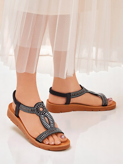 Royalfashion Дамски сандали с декоративни каишки Ava Shine