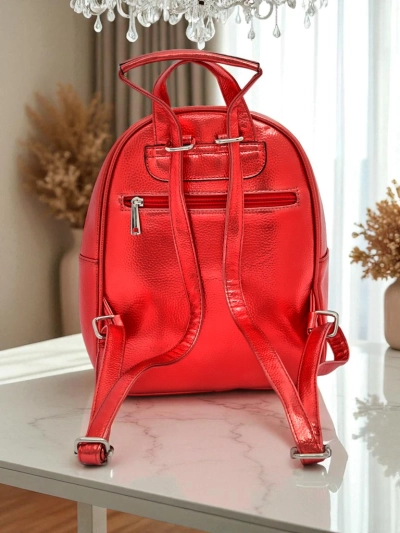 Royalfashion Дамска раница от еко кожа с райета Metallic Stripes