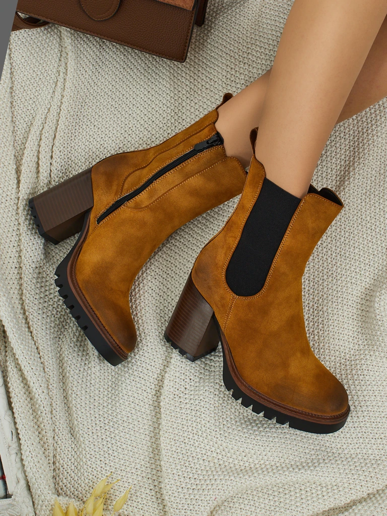 Дамски боти от еко велур на ток Soreya