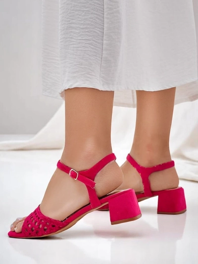 Royalfashion Женски перфорирани сандали Azopi