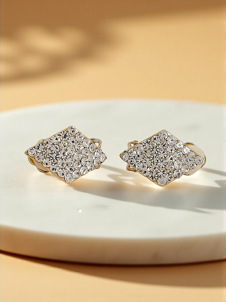 Royalfashion Дамски клипс обеци с цирконии