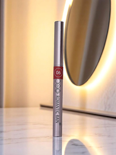 Молив за устни в цвят Strawberry Mousse