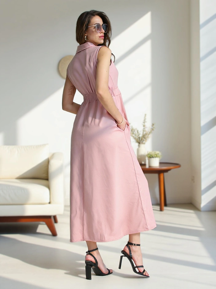 Рокля без ръкави Royalfashion с обгръщащо деколте Bizness