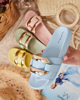 Екрю || niebieski