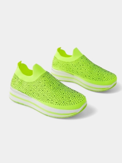 Спортни обувки за жени Royalfashion с код за лесно обуване и с камъчета. Adeq