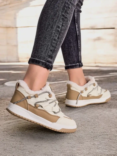 Royalfashion Дамски маратонки с изолация Esioo