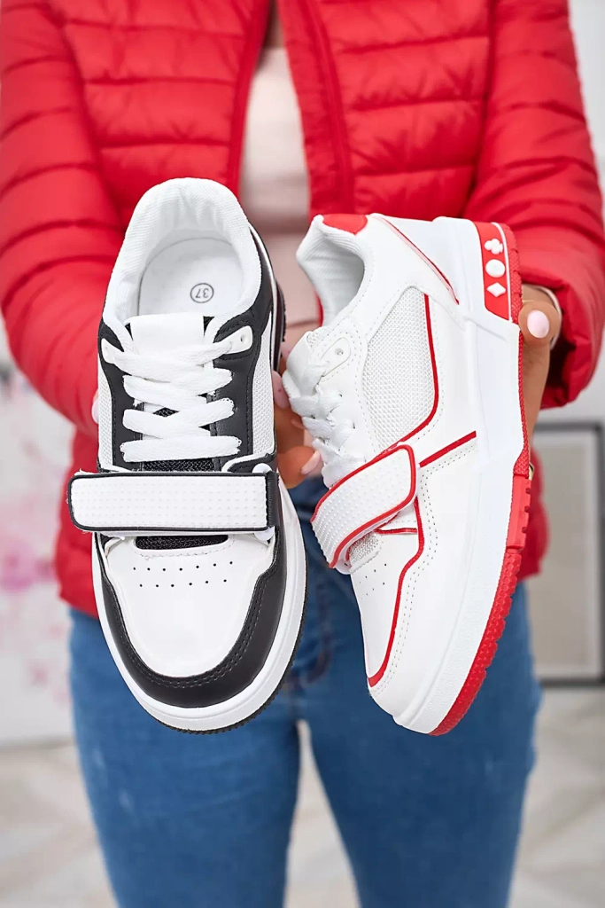 Дамски спортни маратонки в бяло и зелено Xirrat- Footwear