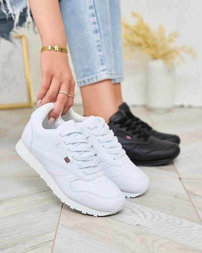 Royalfashion Classic дамски спортни обувки в бяло Reurabos