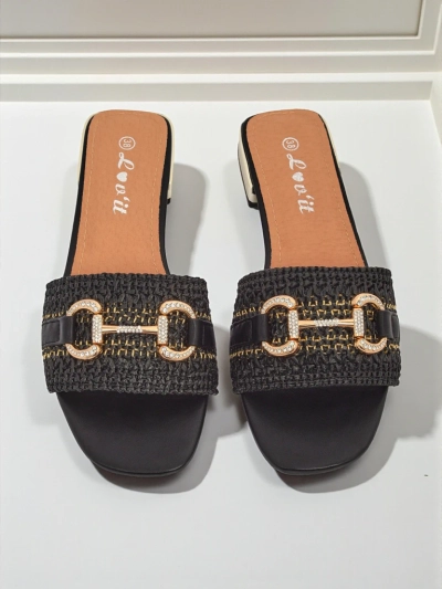 Royalfashion Дамски плетени чехли с декорация Aeterna